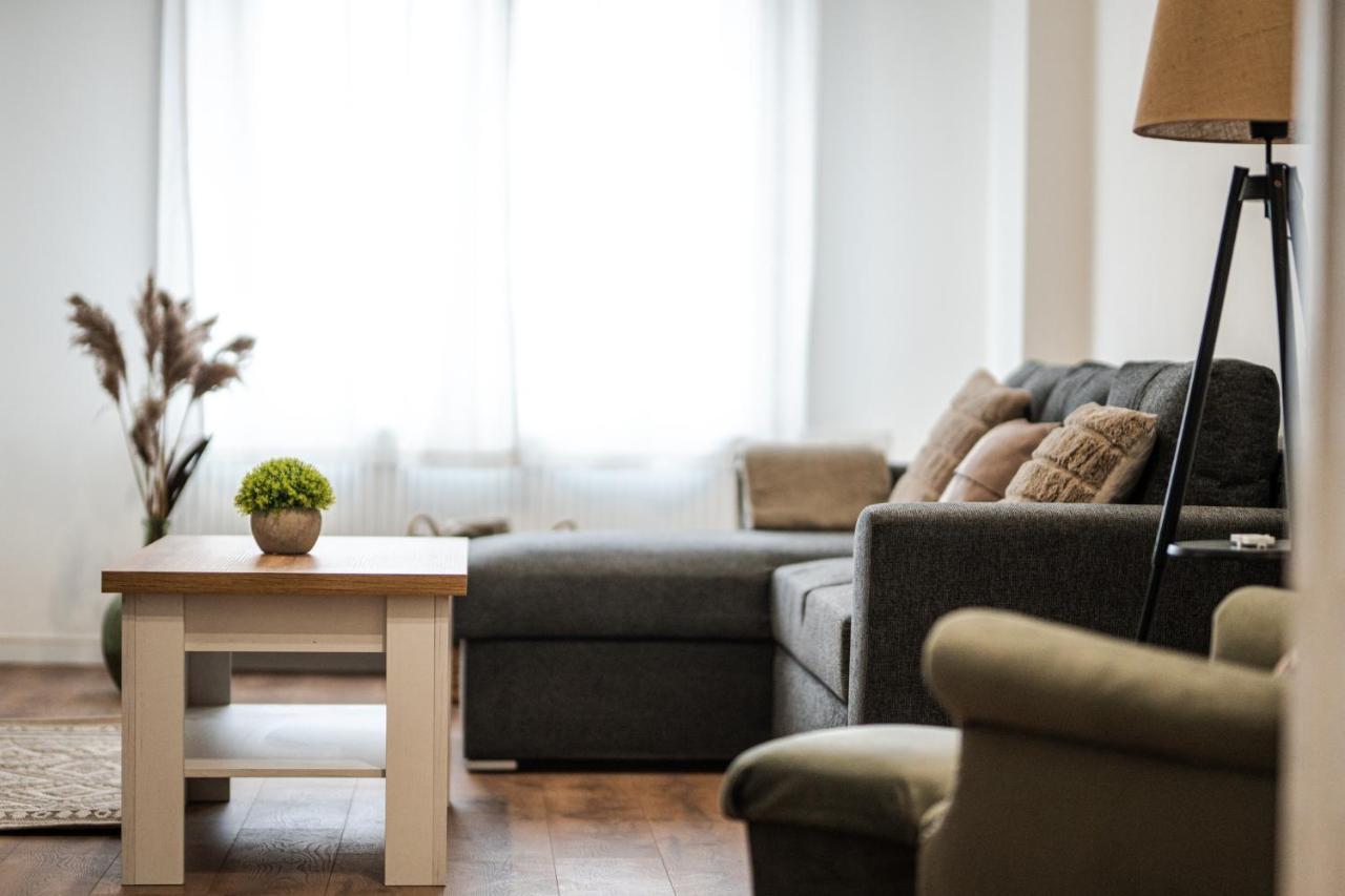 Volenter Lux Apartment Uno Бая Экстерьер фото