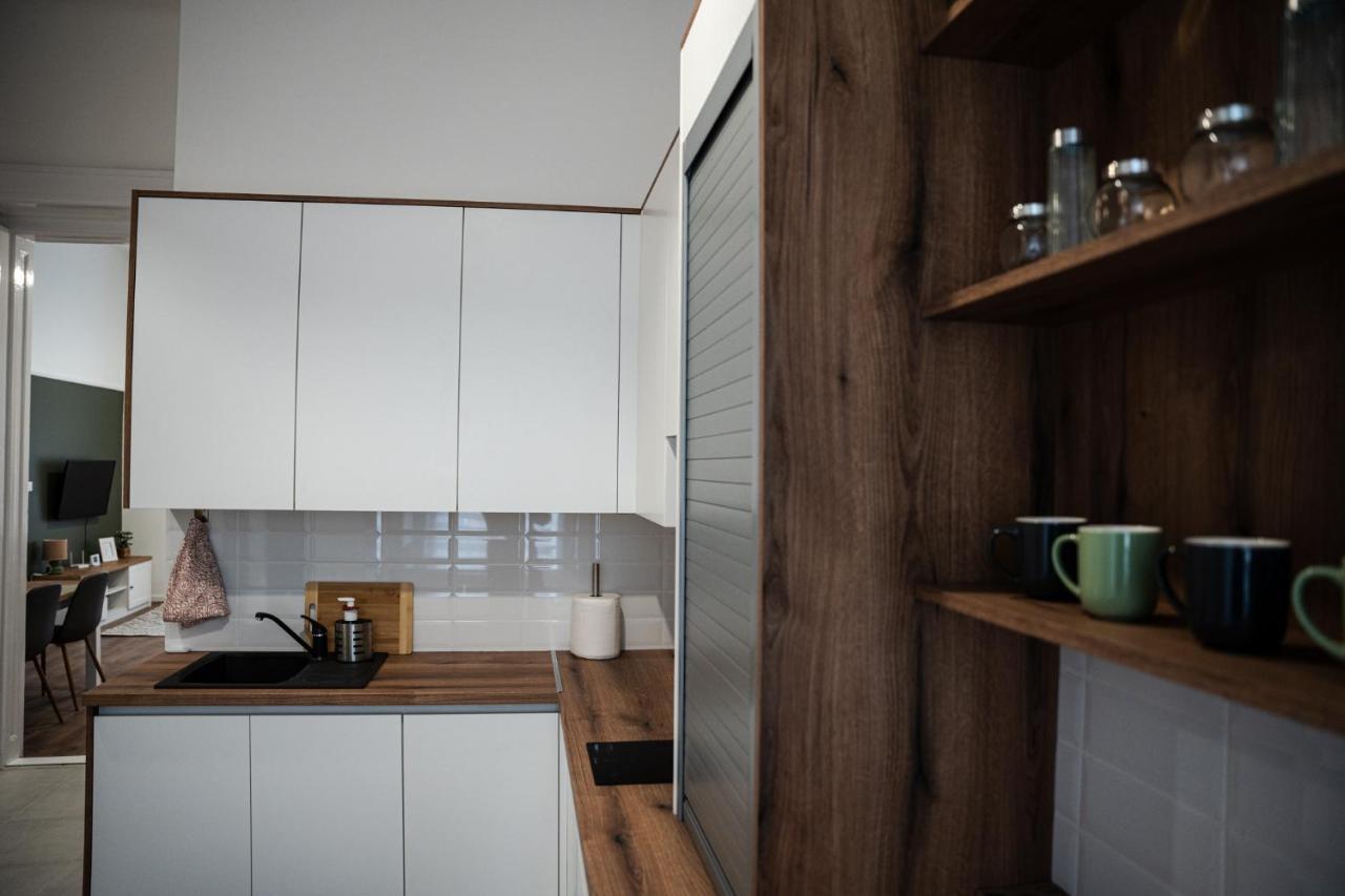 Volenter Lux Apartment Uno Бая Экстерьер фото