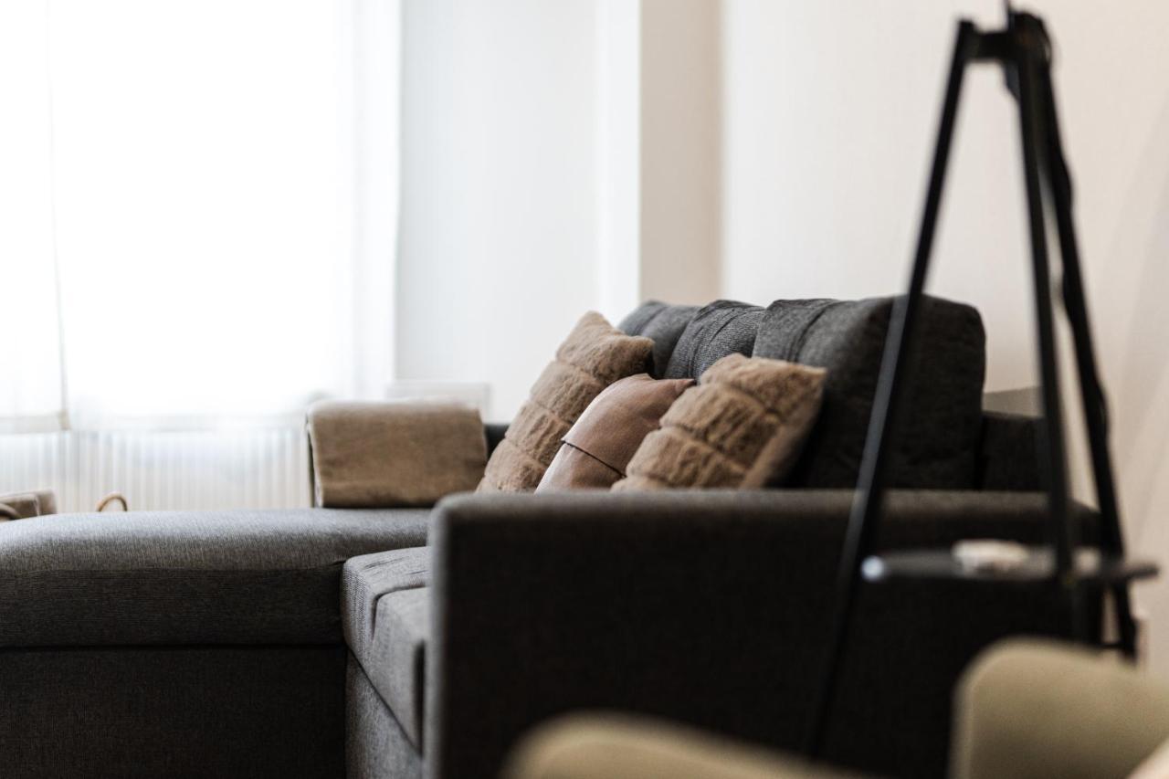 Volenter Lux Apartment Uno Бая Экстерьер фото